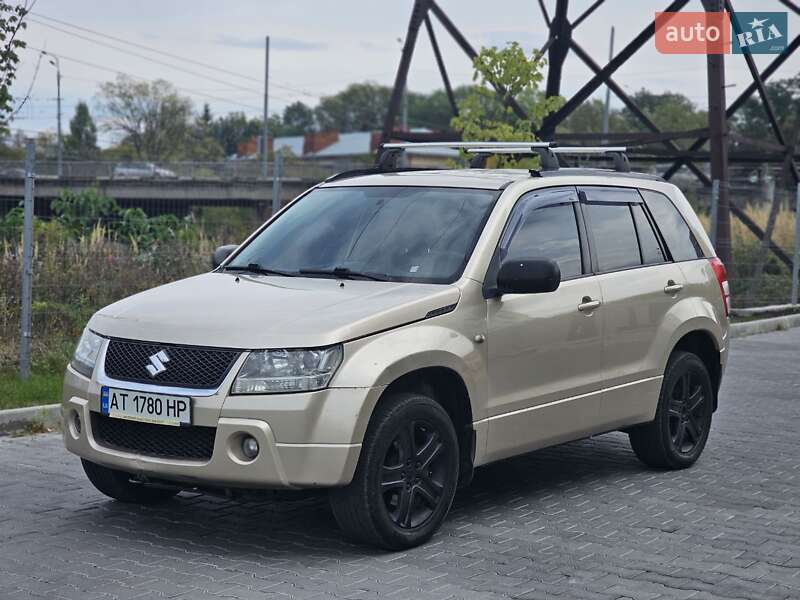 Suzuki Grand vitara (2006)
