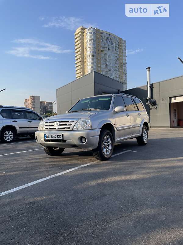 Suzuki Grand vitara (2005)