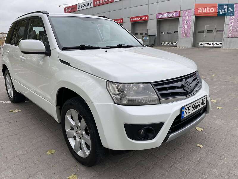 Suzuki Grand vitara (2012)
