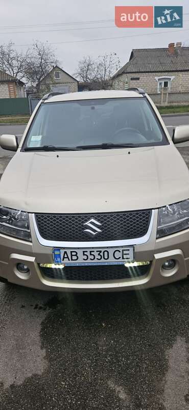 Suzuki Grand vitara (2008)