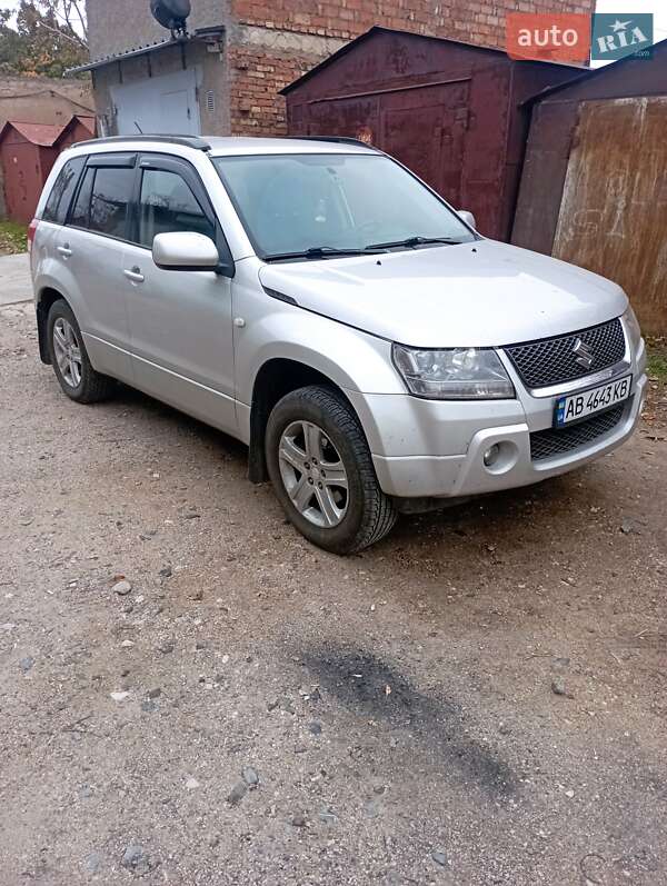 Suzuki Grand vitara (2006)