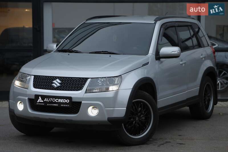 Suzuki Grand vitara (2010)