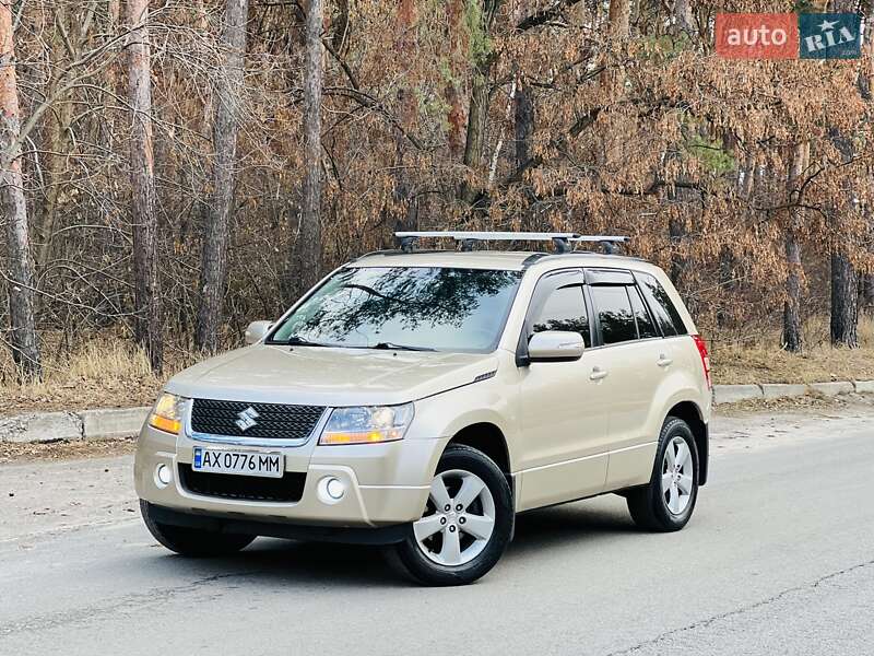 Suzuki Grand vitara (2008)