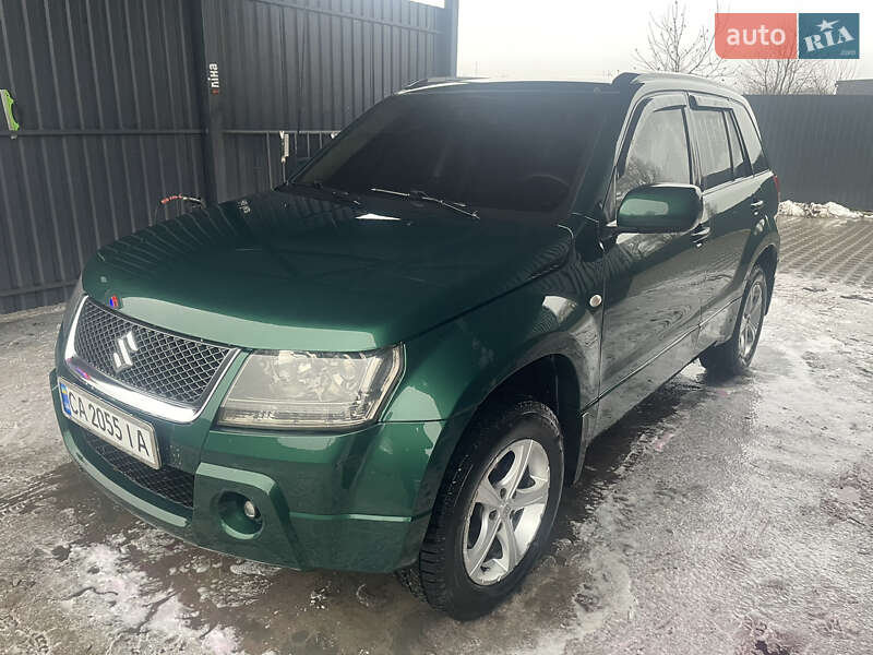 Suzuki Grand vitara (2005)