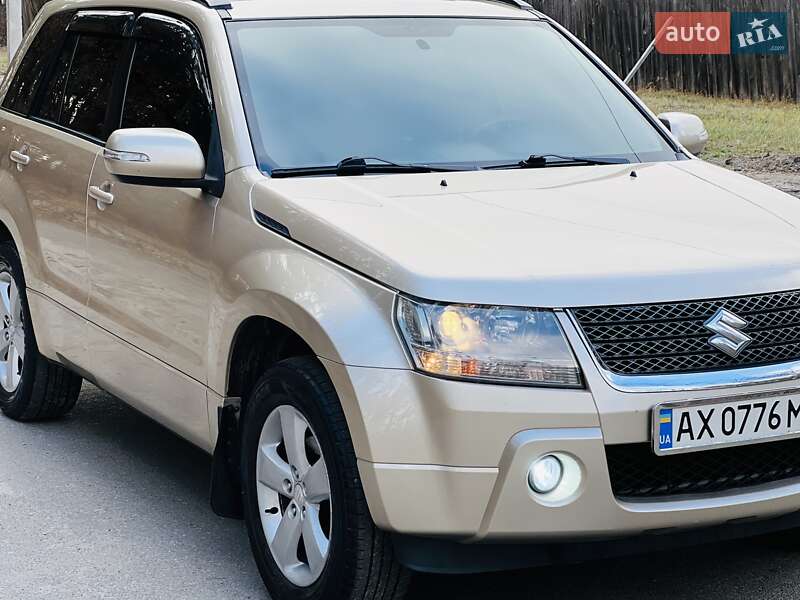 Suzuki Grand vitara (2008)