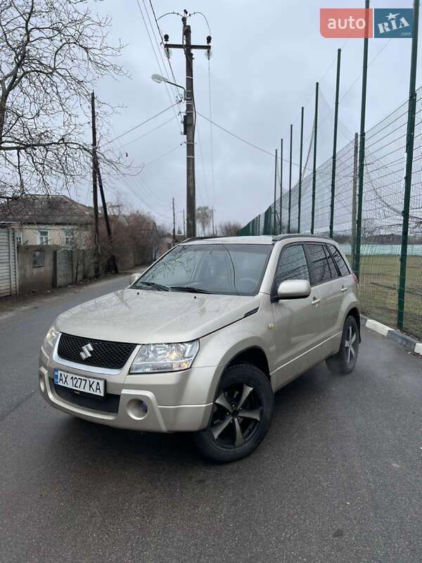 Suzuki Grand vitara (2006)