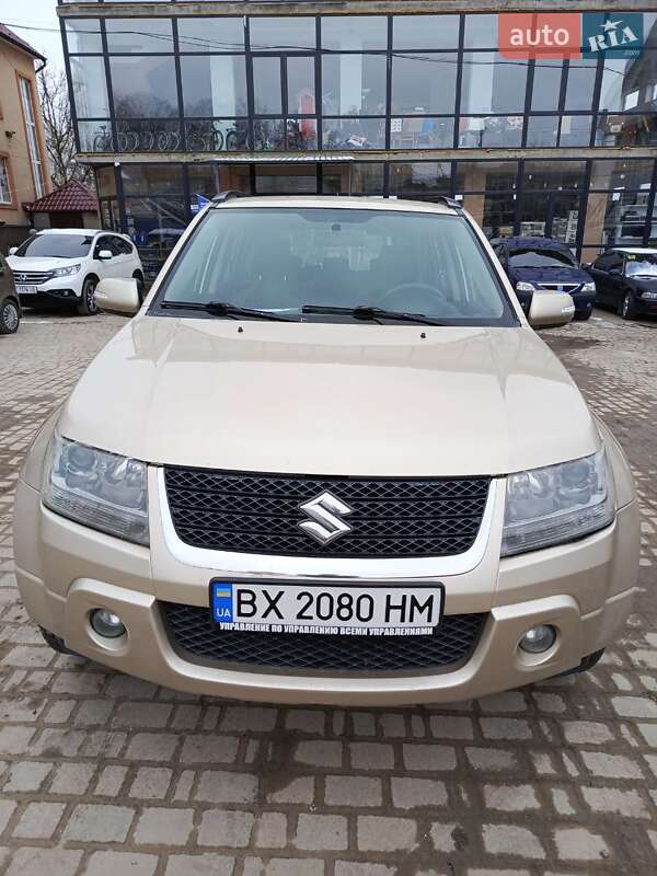 Suzuki Grand vitara (2008)