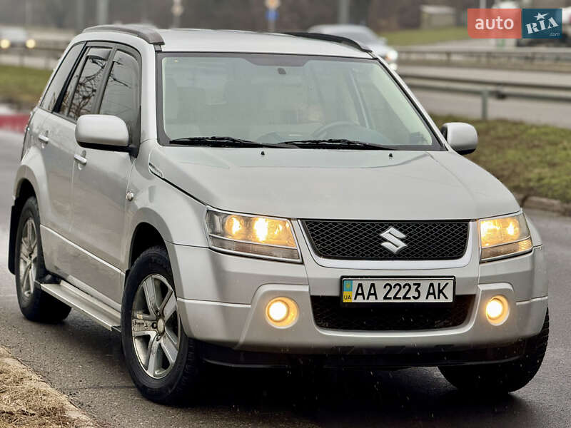 Suzuki Grand vitara (2007)