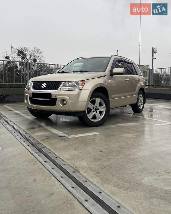 Suzuki Grand vitara (2007)