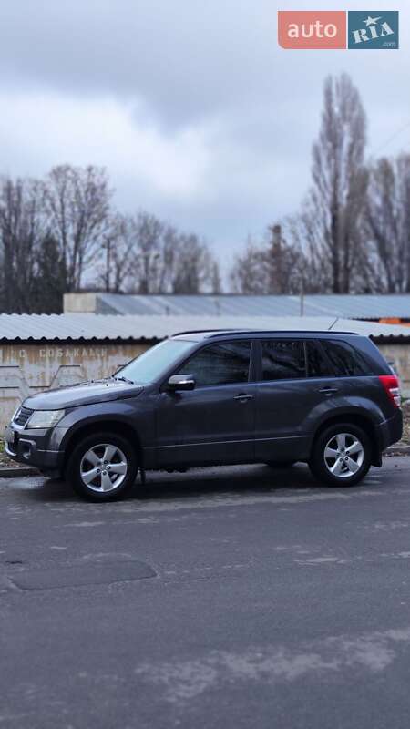 Suzuki Grand vitara (2010)