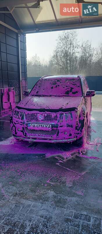 Suzuki Grand vitara (2010)