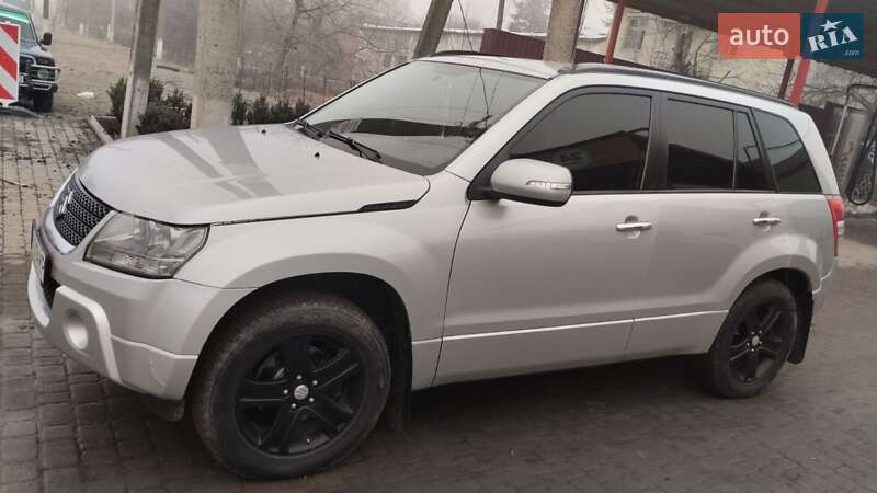 Suzuki Grand vitara (2010)
