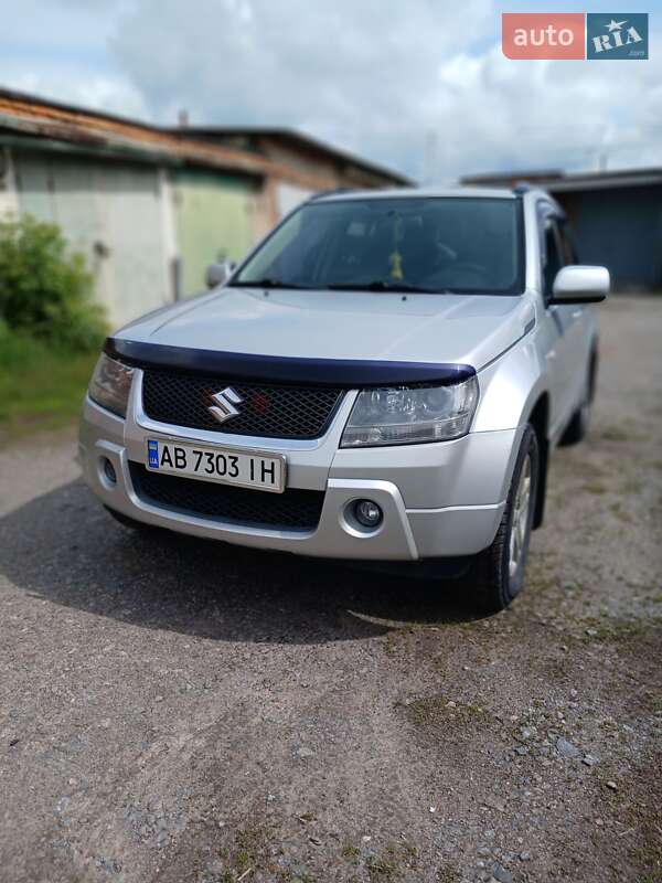 Suzuki Grand vitara (2006)