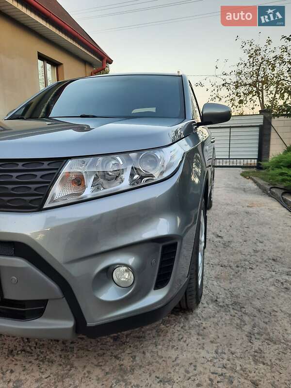 Suzuki Vitara (2016)