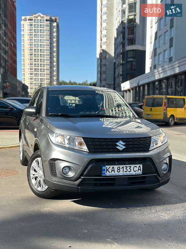 Suzuki Vitara (2021)