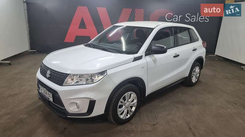 Suzuki Vitara (2020)