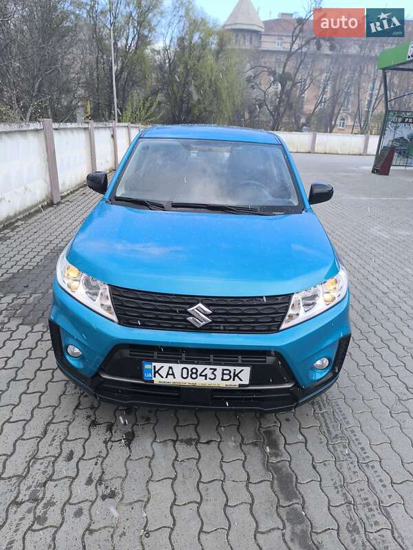 Suzuki Vitara (2020)