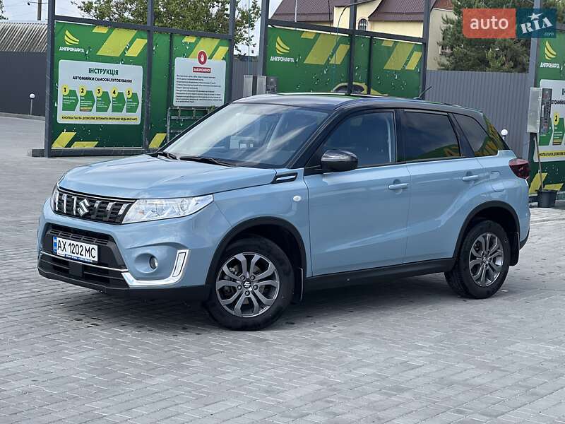 Suzuki Vitara (2021)