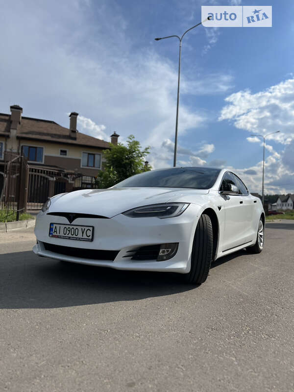 Tesla Model s60 (2016)