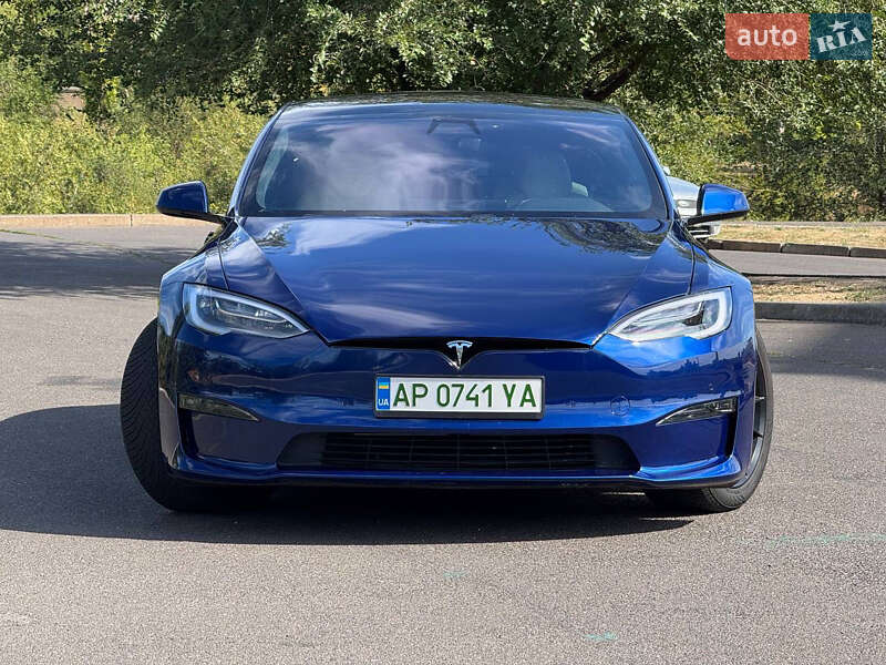 Tesla Model s (2022)