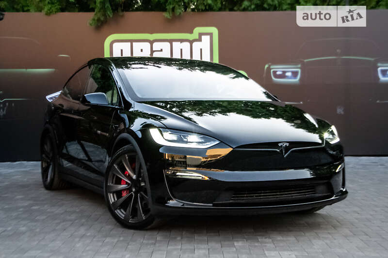 Tesla Model x (2023)