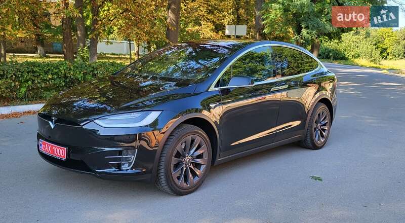 Tesla Model x (2018)