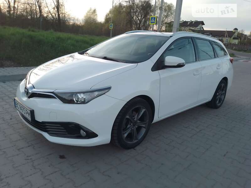 Toyota Auris (2016)