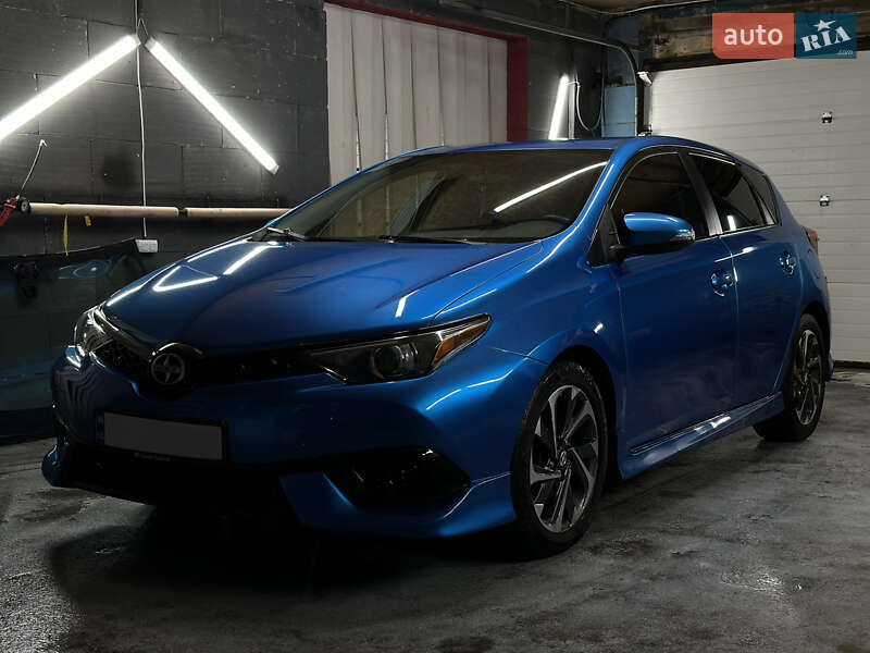 Toyota Auris (2015)