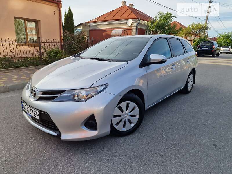 Toyota Auris (2014)
