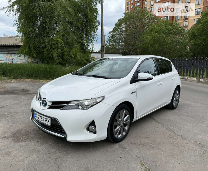 Toyota Auris (2013)
