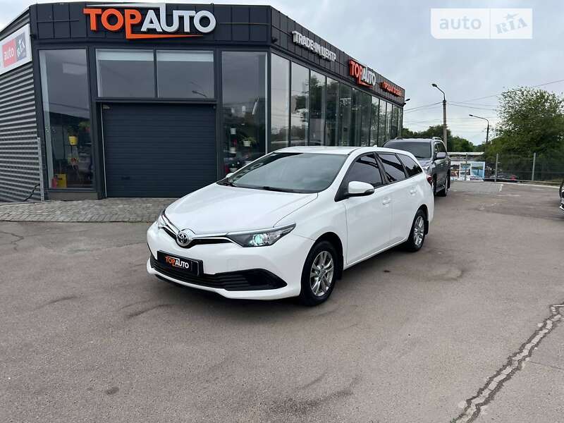 Toyota Auris (2016)