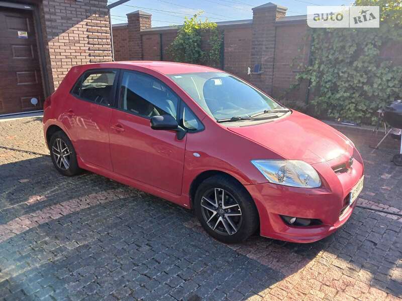 Toyota Auris (2008)