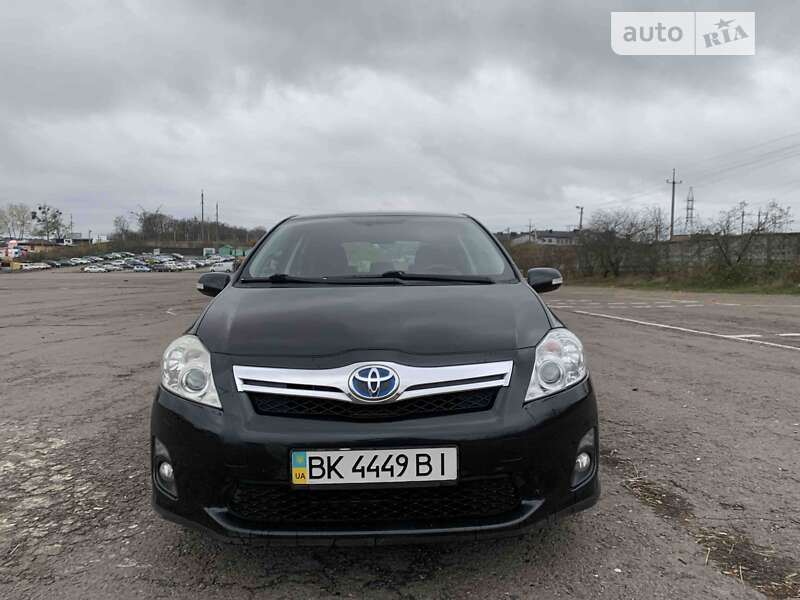 Toyota Auris (2012)