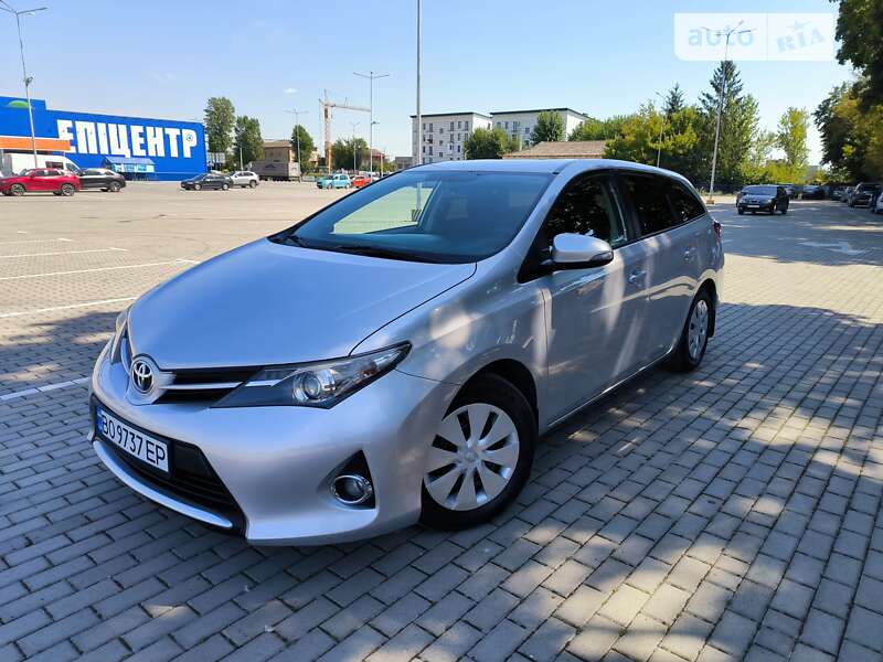 Toyota Auris (2014)