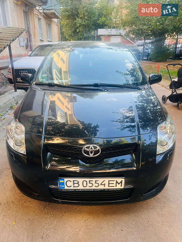 Toyota Auris (2007)