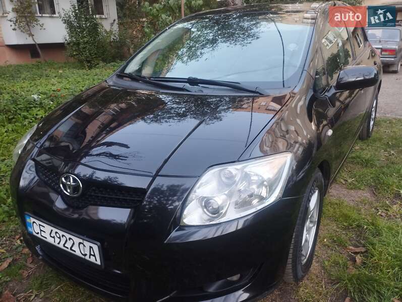 Toyota Auris (2007)