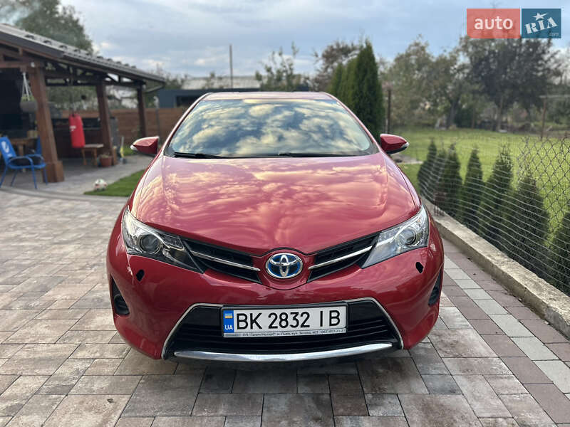 Toyota Auris (2014)