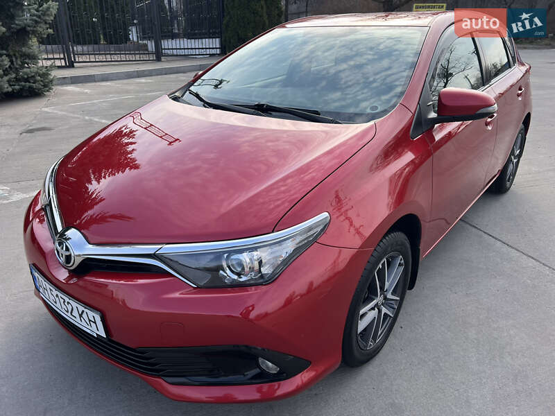 Toyota Auris (2016)