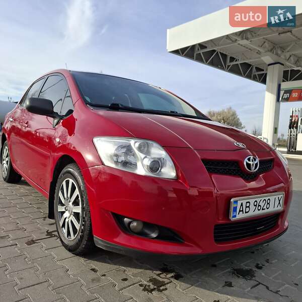Toyota Auris (2008)