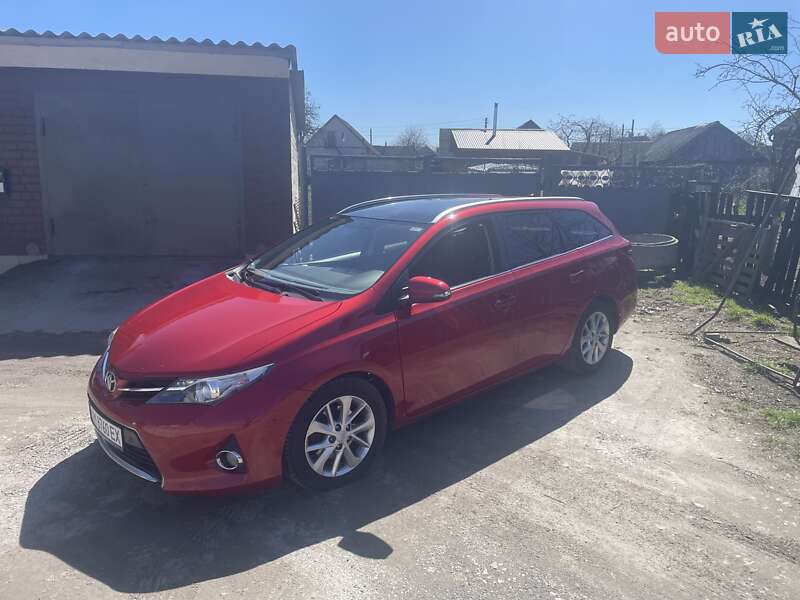 Toyota Auris (2013)
