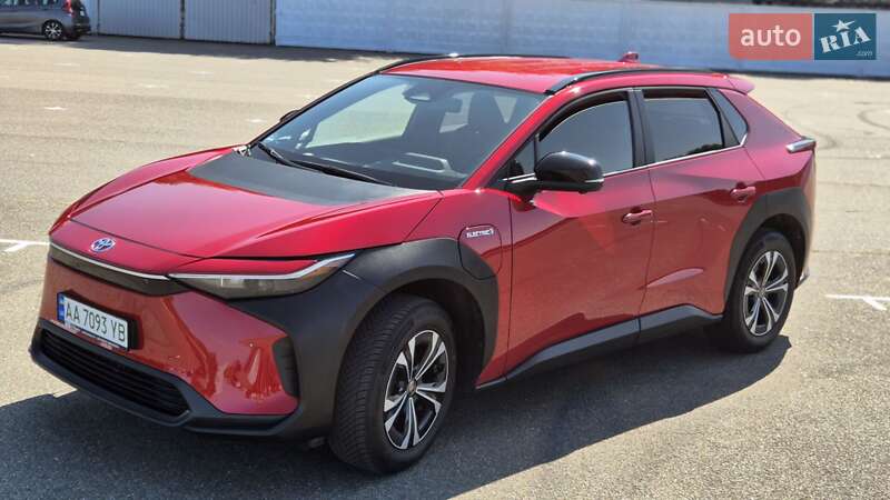 Toyota Bz4x (2023)