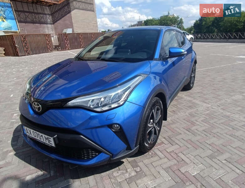 Toyota C-hr (2020)