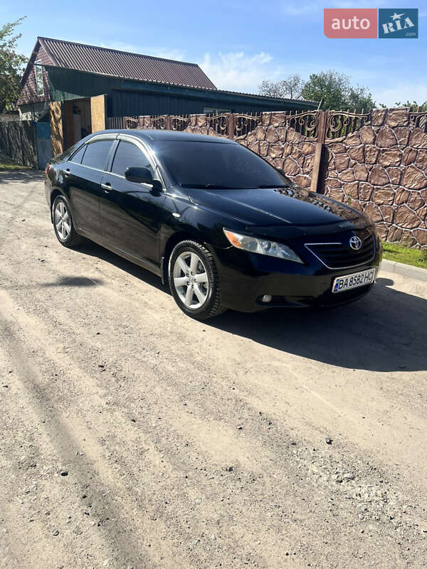 Toyota Camry (2006)