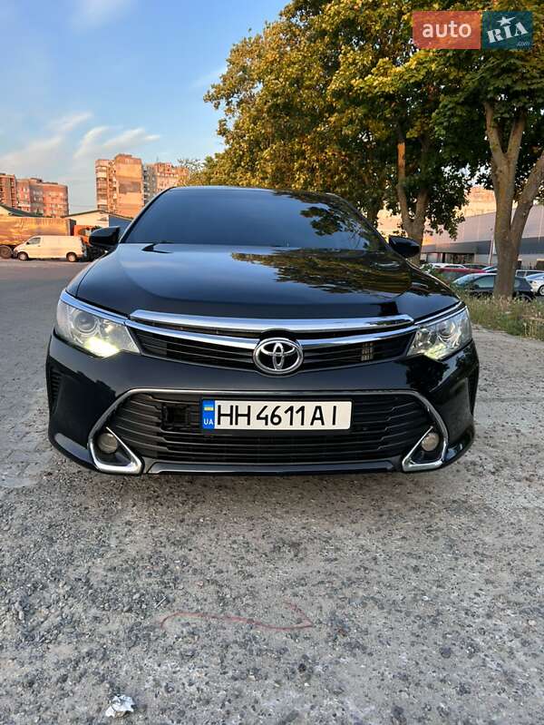 Toyota Camry (2013)