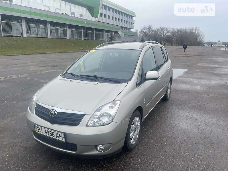 Toyota Corolla verso (2002)