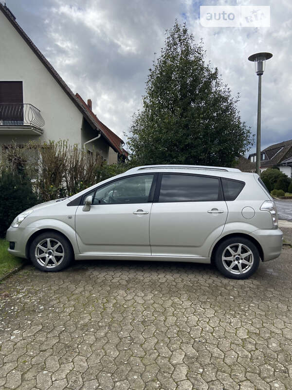 Toyota Corolla verso (2008)