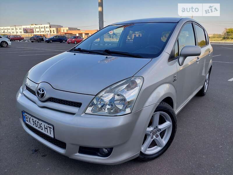 Toyota Corolla verso (2006)