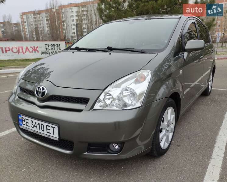 Toyota Corolla verso (2006)