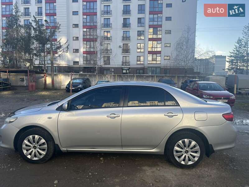 Toyota Corolla (2007)