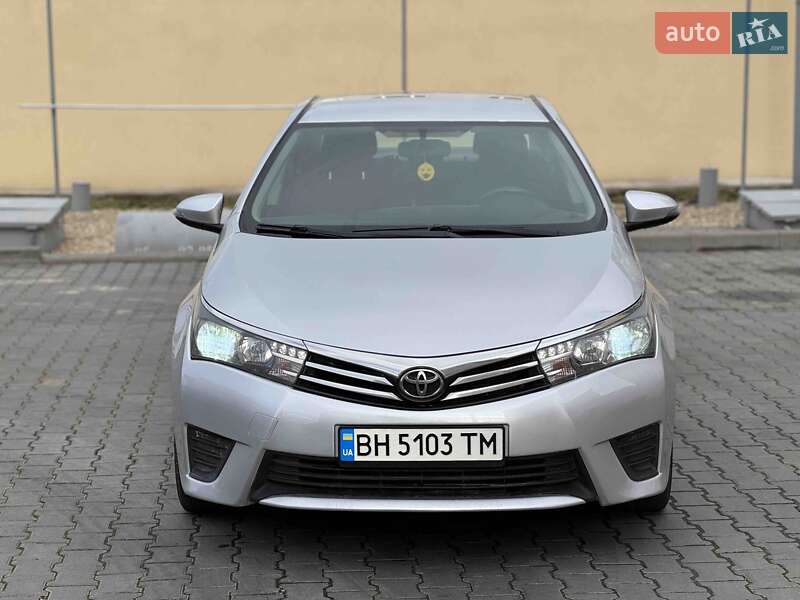Toyota Corolla (2014)